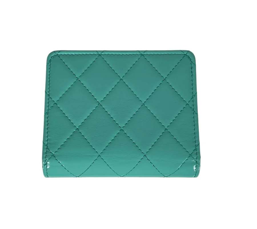 Chanel photo 3