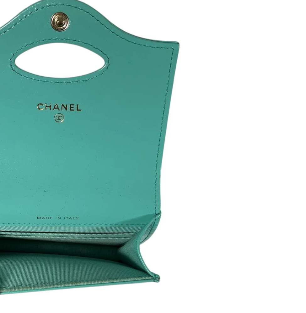 Chanel photo 5